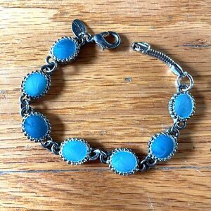ML Blue Frosted Glass Cabochon Bracelet Silver Tone Link Bracelet 8 Inch